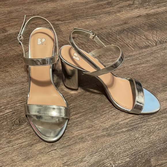 BP Lula Block Heel Slingback Sandal - Picture 4 of 8